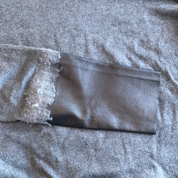 Line sweater with black leather trim - Picture 3 of 5